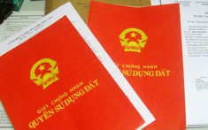 Hỏi về việc Giấy chứng nhận đã ký nhưng chưa trao được cho người sử dụng đất