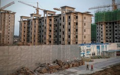 Sử dụng đến cả các “quái vật tài chính”, Trung Quốc vẫn khó xử lý khủng hoảng bất động sản