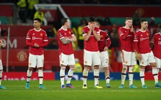 Man Utd thua đau trong ngày Nữ hoàng Anh qua đời