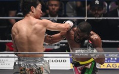 'Độc cô cầu bại thế giới' Floyd Mayweather knock-out võ sĩ Nhật Bản