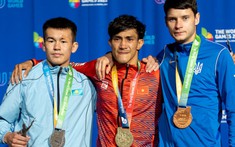‘Độc cô cầu bại’ Duy Nhất được vinh danh với chiến tích lịch sử trên đất Mỹ