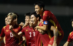 ĐT Việt Nam cho đại kình địch Thái Lan 'hít khói' trên BXH FIFA