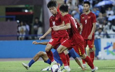 Việt Nam hạ Thái Lan chóng vánh và 'dễ như ăn kẹo'