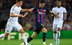 Bayern Munich 'tiễn' Barcelona đoạn cuối xuống Europa League