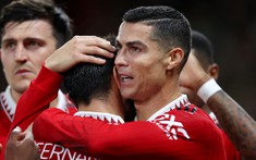 Ronaldo 'nổ súng', Man Utd hủy diệt đối thủ 'chiếu dưới'