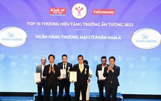 Nam A Bank được vinh danh tại giải thưởng “Top 10 thương hiệu tăng trưởng ấn tượng 2022”