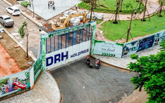 DRH Holdings đã rót 500 tỷ vào công con để mở rộng quỹ đất