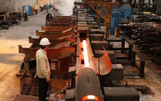 Đi ngược xu thế ngành thép, một doanh nghiệp báo lãi gấp 4 lần cùng kỳ