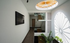 Giếng trời cầu thang - giải pháp hoàn hảo cho nhà phố hiện đại