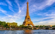 Những điều bạn chưa biết về tháp Eiffel ở Pháp