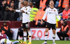 Ronaldo bất lực, Man Utd gục ngã đau đớn ở Villa Park