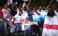 CĐV Ấn Độ được Qatar thuê 'giả dạng' fan tuyển Anh tại World Cup 2022?