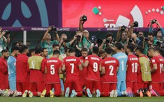 Cầu thủ Iran nguy cơ bị giết vì không hát quốc ca ở World Cup 2022