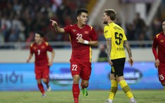 ĐT Việt Nam đánh bại Dortmund trên sân Mỹ Đình
