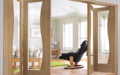 Mẫu cửa kính cường lực phòng khách đẹp