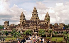 Khám phá đền Angkor Wat – kỳ quan nổi tiếng thế giới ở Campuchia