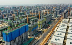 Sau cắt giảm lãi suất cho vay mua nhà, 6 ngân hàng Trung Quốc bơm 140 tỷ USD cứu thị trường bất động sản