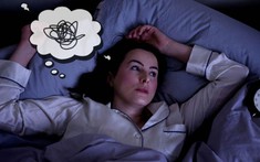 Dân văn phòng thường xuyên mất ngủ, dẫn tới đột quỵ sớm: Mách bạn 6 mẹo cải thiện giấc ngủ hiệu quả