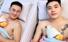 Hà Trí Quang cùng người yêu đồng giới lần đầu khoe ảnh 2 con song sinh, chính thức nhập hội bỉm sữa