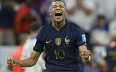Mbappe hả hê cười to khi Harry Kane đá hỏng penalty