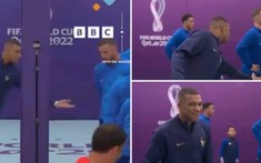 Mbappe 'quê ra mặt' vì bị cầu thủ Anh không thèm bắt tay