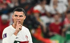 Huyền thoại MU nói điều cay đắng về tương lai của Ronaldo