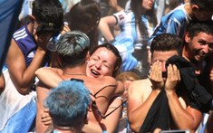 Cả dân tộc Argentina cùng khóc vì World Cup đã là của Messi