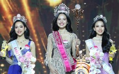 Trực tiếp chung kết Hoa hậu Việt Nam 2022: Người đẹp 19 tuổi Huỳnh Thị Thanh Thủy đăng quang ngôi vị cao nhất