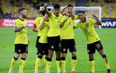 Malaysia thắng đậm Lào, hẹn đội tuyển Việt Nam tại chung kết bảng B