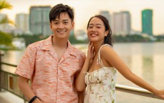Ngô Kiến Huy và nàng thơ 'Người ấy là ai' Amandine Thùy Trinh trao nhau ánh mắt tình tứ tại... Thảo Cầm Viên