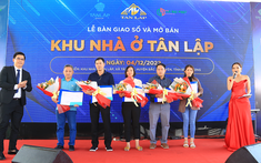 Tân Lập Group trao sổ đỏ dự án Victory City cho khách hàng