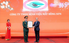 Bệnh viện mắt Hồng Sơn đạt danh hiệu Top 10 Thương hiệu uy tín hàng đầu Đông Nam Á