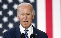 Tổng thống Joe Biden kêu gọi cấm vũ khí tấn công