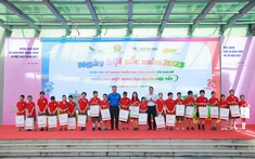 500 em thiếu nhi tham dự Cuộc thi vẽ tranh với chủ đề: “Thiếu nhi Việt Nam làm nghìn việc tốt” tại Thành phố Hà Hội