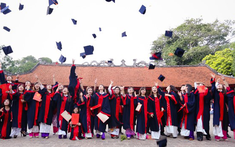 Đề xuất tăng học phí đại học, giữ nguyên học phí phổ thông