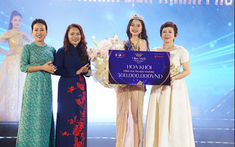 Phạm Thị Thùy Trang đăng quang Hoa khôi thanh lịch thành phố Vinh - MISS VINH 2023