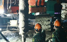 Cộng đồng mạng bàng hoàng, đau xót khi hay tin nạn nhân 10 tuổi rơi xuống trụ bê tông đã tử vong