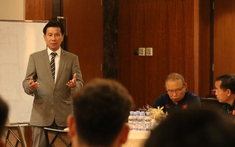 ĐT Việt Nam đón vị khách đặc biệt trước trận cầu sinh tử với Indonesia