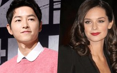 Song Joong Ki bất ngờ thông báo kết hôn với bạn gái ngoại quốc
