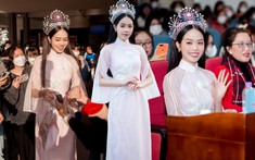 Hoa hậu Việt Nam 2022 - Thanh Thủy diện áo dài nền nã về lại trường cũ nhận học bổng