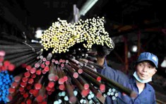 Một doanh nghiệp thép bất ngờ báo lãi sau quý 3 thua lỗ kỷ lục