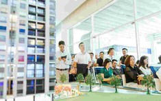 Nhà đầu tư tìm cách “thoát hàng”, giá căn hộ sụt giảm