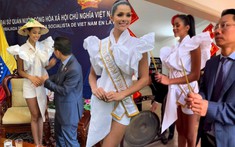 Đại diện Venezuela trước ngày chinh chiến Miss Charm 2023: Đội nón lá, thắp nhang như người Việt Nam