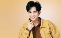 Đan Trường tiết lộ đang gặp vấn đề sức khỏe ở tuổi 46, phải hạn chế dùng điện thoại