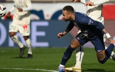 Neymar dính chấn thương kinh hoàng, khóc như mưa trên sân