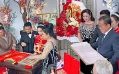 Đám cưới khủng nhất 2023: Ba mẹ tặng của hồi môn 'sương sương' 230 cây vàng, sổ đỏ chất đống khiến dân tình choáng ngợp