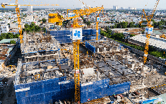 Hòa Bình, FLC, Apax Holdings... bị HoSE nhắc nhở vì chưa nộp báo cáo tài chính quý 4