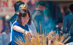 Du lịch văn hóa tâm linh Tây Ninh: Ăn chay, ngủ núi, thờ Bà
