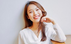 Từ “hotgirl 7 thứ tiếng” đến MC nổi tiếng của VTV, Khánh Vy hiện tại có gì?