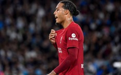 Van Dijk than thở vì phải thi đấu quá nhiều
